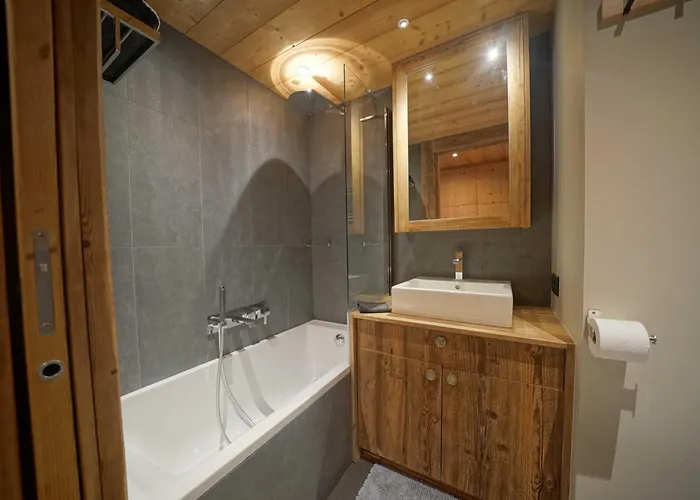 Warm Alpine 2br 5p - * Megève